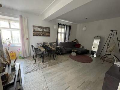 Altbauwohnung mieten in 8160 Weiz (Bild 1)