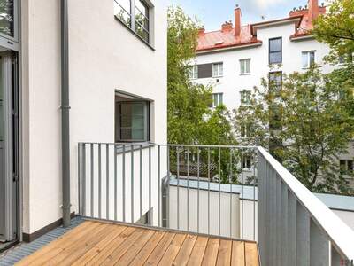 Altbauwohnung mit Balkon kaufen in 1210 Wien (Bild 2)