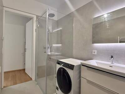 Terrassenwohnung kaufen in 1160 Wien (Bild 2)