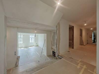 Wohnung mit Balkon mieten in 1140 Wien (Bild 2)
