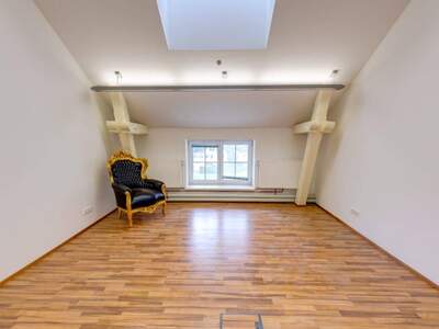 Gewerbeobjekt mieten in 6710 Nenzing