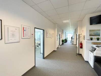 Gewerbeobjekt mieten in 8042 Graz