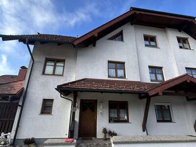 Wohnung mit Balkon kaufen in 4840 Buchleiten (Bild 1)