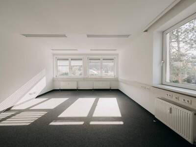 Gewerbeobjekt mieten in 6170 Zirl