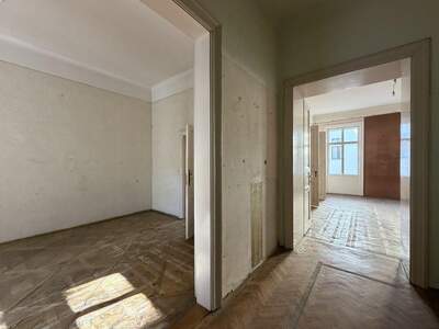 Altbauwohnung kaufen in 1090 Wien (Bild 3)