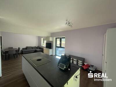 Terrassenwohnung kaufen in 6150 Gschnitz (Bild 2)