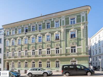 Altbauwohnung kaufen in 1140 Wien (Bild 2)