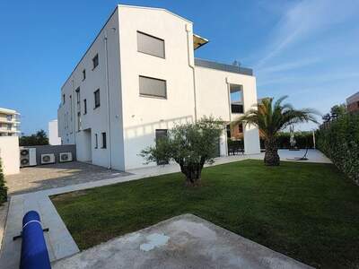 Haus kaufen in 52465 Vabriga (Bild 3)