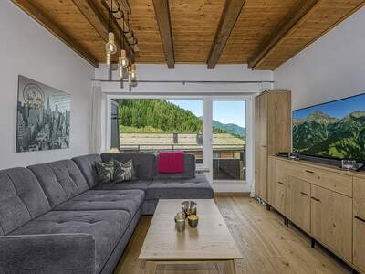 Terrassenwohnung kaufen in 6370 Kitzbühel (Bild 2)