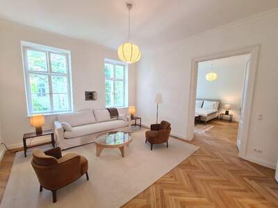 Altbauwohnung kaufen in 1180 Wien (Bild 1)