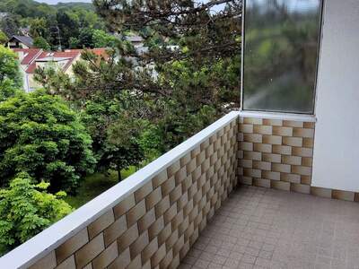 Altbauwohnung mit Balkon mieten in 3400 Klosterneuburg (Bild 2)