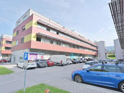 Gewerbeobjekt kaufen in 1000 Ljubljana (Bild 2)