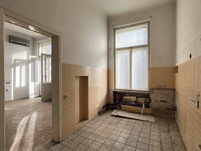 Wohnung kaufen in 1150 Wien