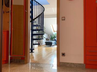 Altbauwohnung mit Balkon kaufen in 1210 Wien (Bild 3)