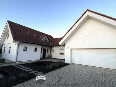Einfamilienhaus kaufen in 7152 Pamhagen (Bild 1)