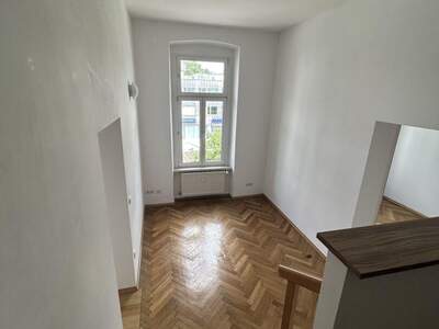 Altbauwohnung mit Balkon kaufen in 8020 Graz (Bild 5)
