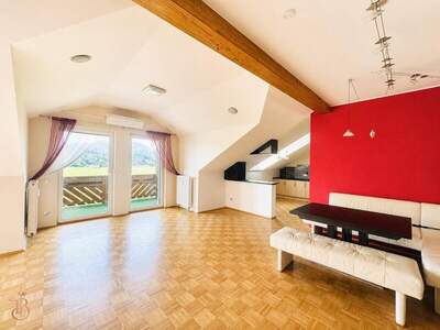 Wohnung kaufen in 9560 Feldkirchen