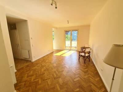 Altbauwohnung mit Balkon kaufen in 1190 Wien (Bild 2)