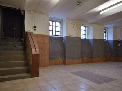 Lager kaufen in 1180 Wien (Bild 1)