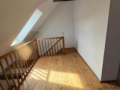 Altbauwohnung kaufen in 8020 Graz (Bild 2)