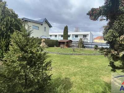 Grundstück kaufen in 4614 Marchtrenk