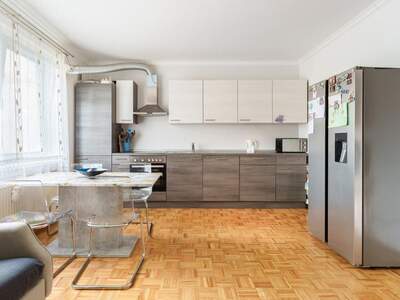 Wohnung mit Balkon kaufen in 4020 Linz