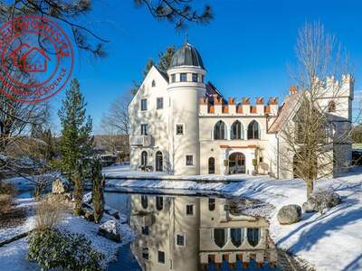 Schloss kaufen in 5123 Überackern