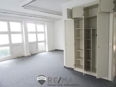Büro / Praxis mieten in 1140 Wien (Bild 2)