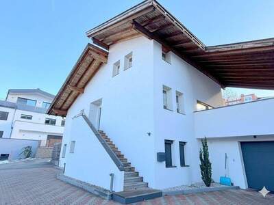 Haus kaufen in 6091 Götzens