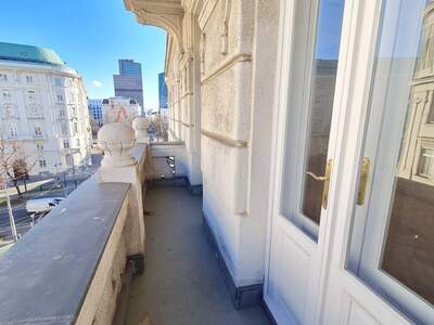 Altbauwohnung mit Balkon mieten in 1010 Wien (Bild 4)