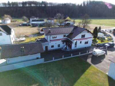 Mehrfamilienhaus kaufen in 3300 Amstetten (Bild 1)