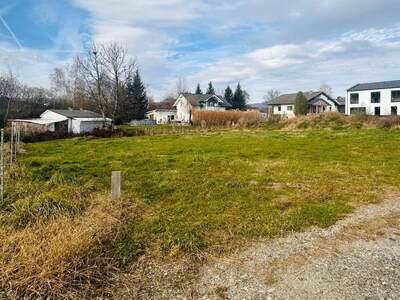 Grundstück kaufen in 9062 Moosburg