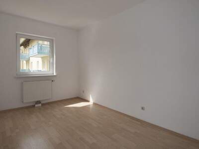Wohnung mit Balkon mieten in 4910 Ried (Bild 4)