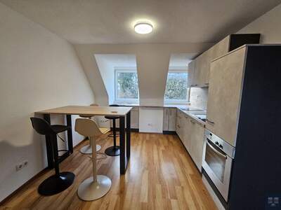 Altbauwohnung mieten in 4020 Linz (Bild 2)