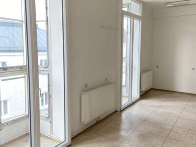 Gewerbeobjekt mieten in 4910 Ried (Bild 1)