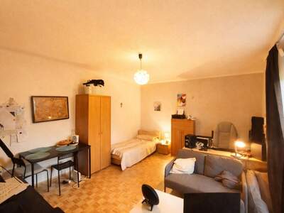 Altbauwohnung mit Balkon kaufen in 4040 Linz (Bild 4)