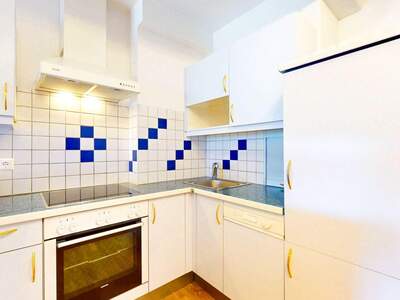 Altbauwohnung kaufen in 9210 Pörtschach (Bild 4)