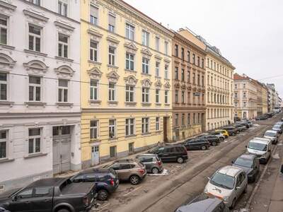Altbauwohnung kaufen in 1160 Wien (Bild 3)
