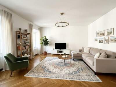 Altbauwohnung mieten in 1010 Wien (Bild 1)