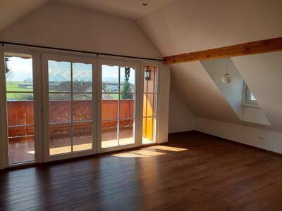 Dachgeschosswohnung mieten in 5112 Lamprechtshausen