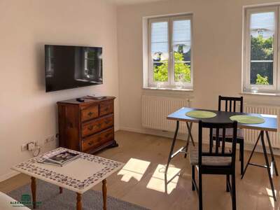 Altbauwohnung mit Balkon kaufen in 4810 Gmunden (Bild 2)
