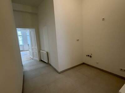 Altbauwohnung kaufen in 1030 Wien (Bild 2)
