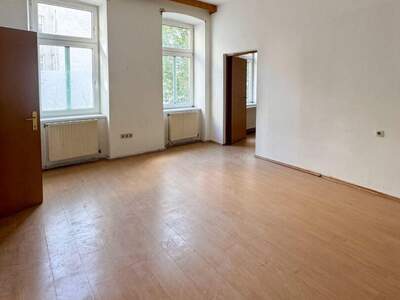 Altbauwohnung mit Balkon kaufen in 1200 Wien (Bild 4)