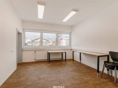 Gewerbeobjekt mieten in 6342 Niederndorf (Bild 2)