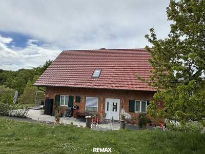 Haus kaufen in 8493 Klöch