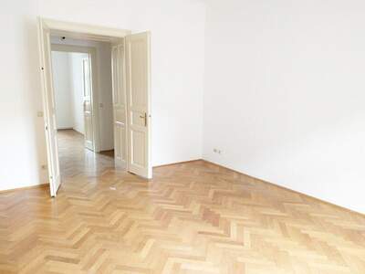 Altbauwohnung mit Balkon mieten in 8010 Graz (Bild 1)