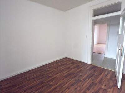 Altbauwohnung mit Balkon mieten in 8600 Bruck an der Mur (Bild 5)