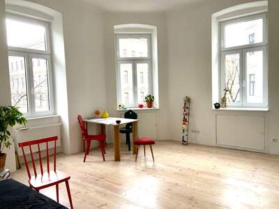 Altbauwohnung mieten in 1150 Wien (Bild 1)