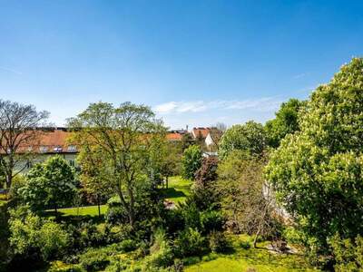 Altbauwohnung kaufen in 1140 Wien (Bild 2)