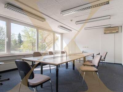 Office / Business mieten in 4020 Oberösterreich